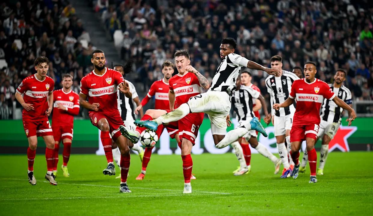 冲刺阶段斯图加特备战欧冠；刷新队史纪录细节曝光；震撼外界；轮换策略成焦点的简单介绍爱游戏官网